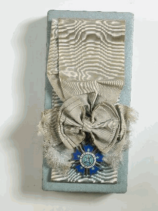 瓜地馬拉總統府頒予道藩先生國鳥大十字勳章