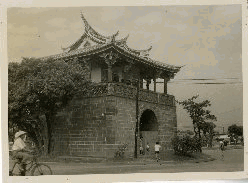 小南門