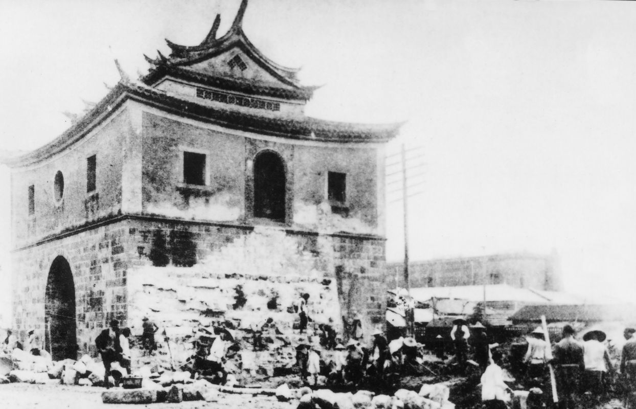 1900年代臺北城牆拆除作業